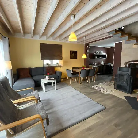 Prázdninový areál Szarejkowe Wzgorza *